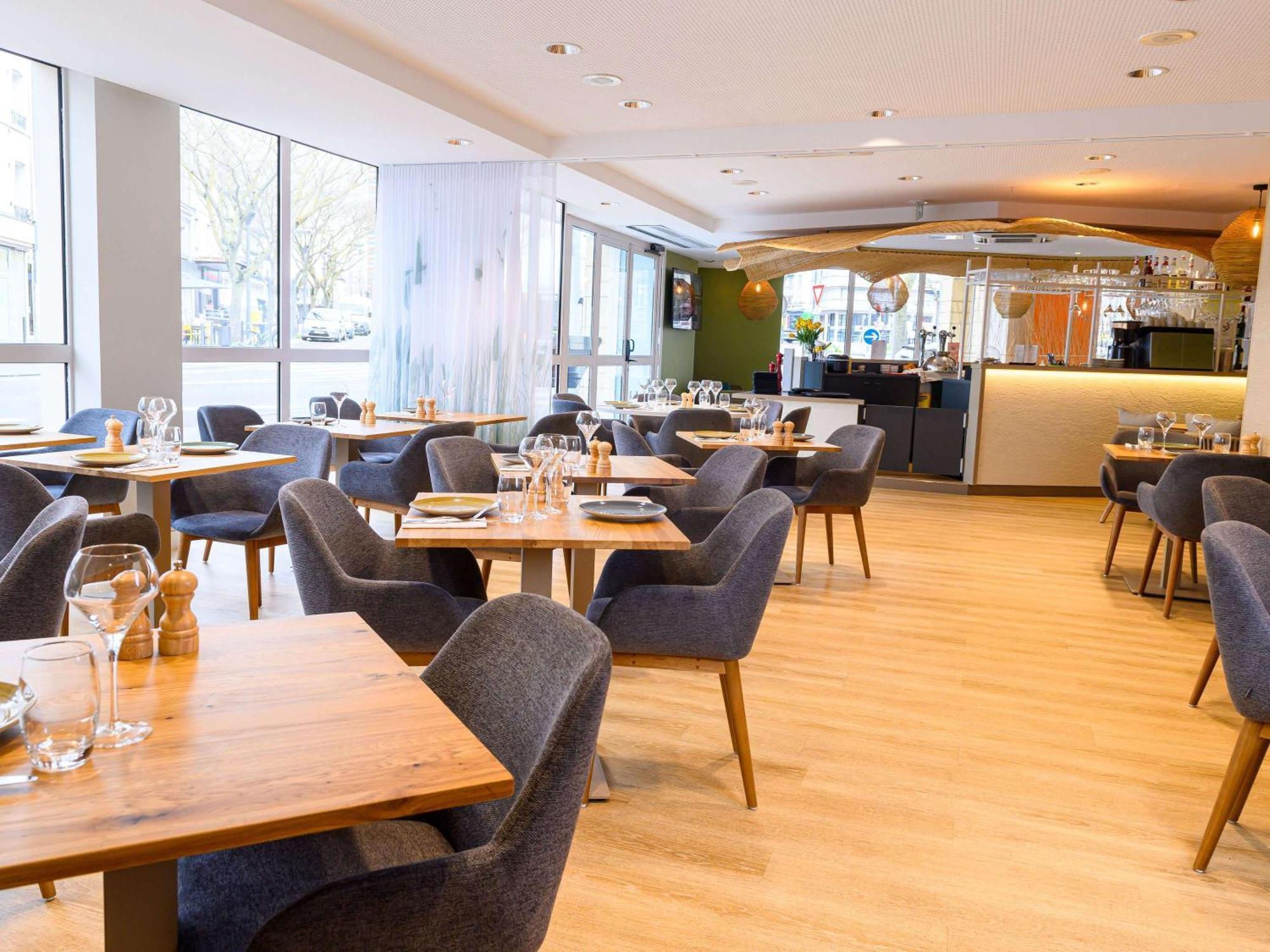 Готель Ibis Styles Tours Centre Екстер'єр фото