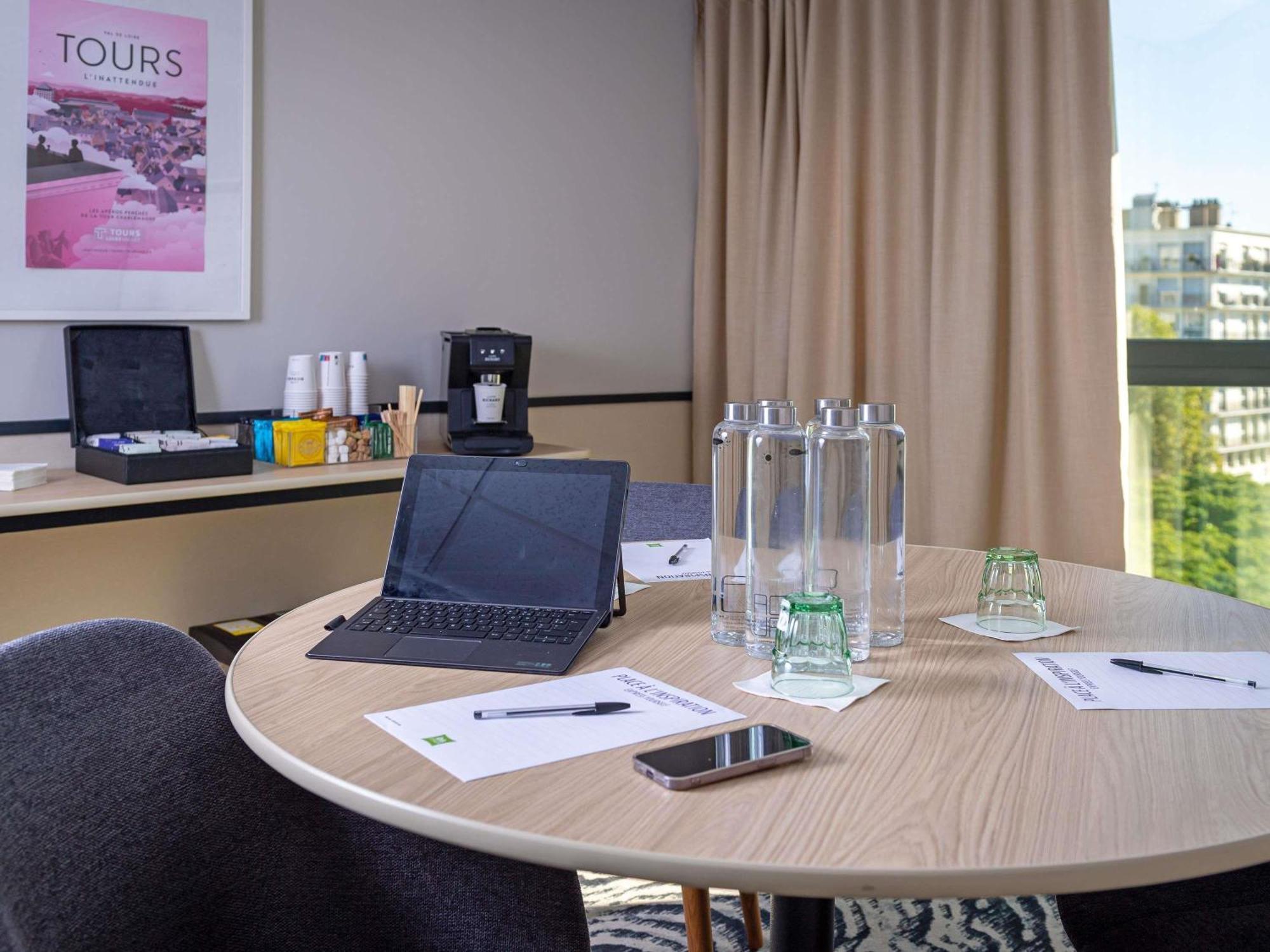 Готель Ibis Styles Tours Centre Екстер'єр фото